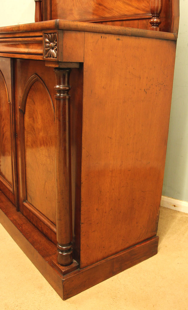 11318r5 Antique Victorian Mahogany Chiffonier Sideboard, Antique Victorian Mahogany Chiffonier Sideboard
