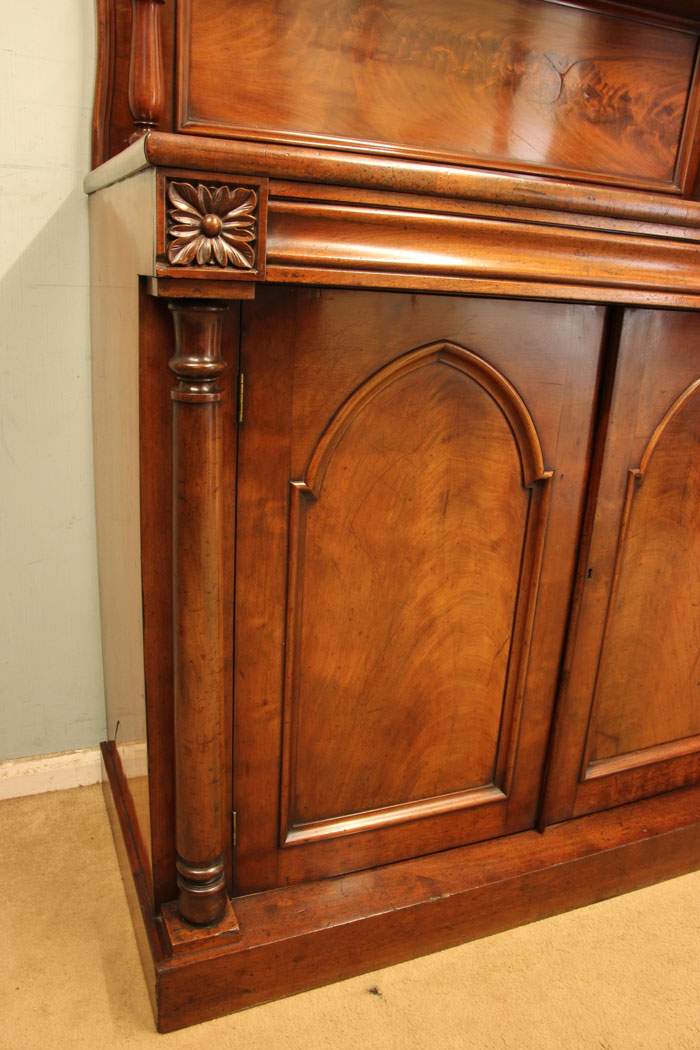 11318r7 Antique Victorian Mahogany Chiffonier Sideboard, Antique Victorian Mahogany Chiffonier Sideboard