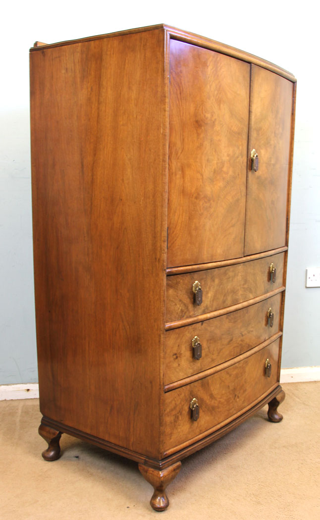 11319r4 Antique Walnut Tallboy, Figured Walnut Bow Fronted Tallboy Cupboard
