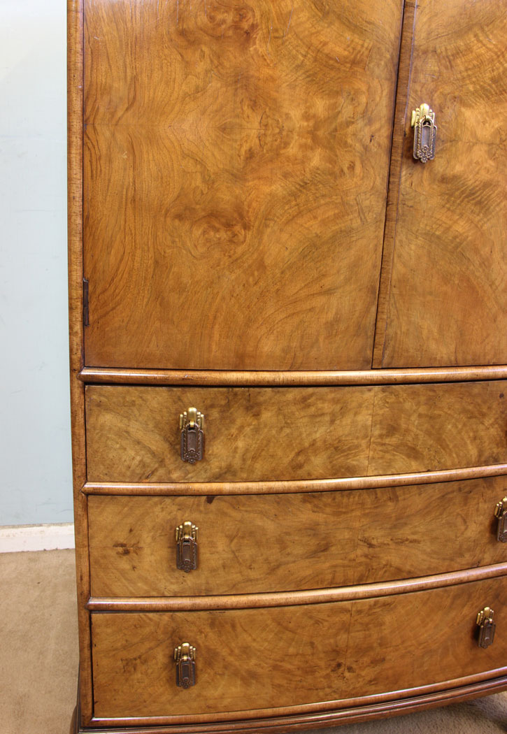 11319r6 Antique Walnut Tallboy, Figured Walnut Bow Fronted Tallboy Cupboard