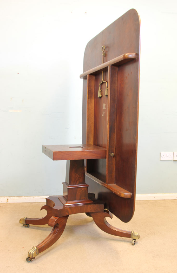 11326r3 Antique 19th Century Mahogany Breakfast Dining Table, Antique Quality 19th Century Mahogany Pedestal Breakfast Dining Table