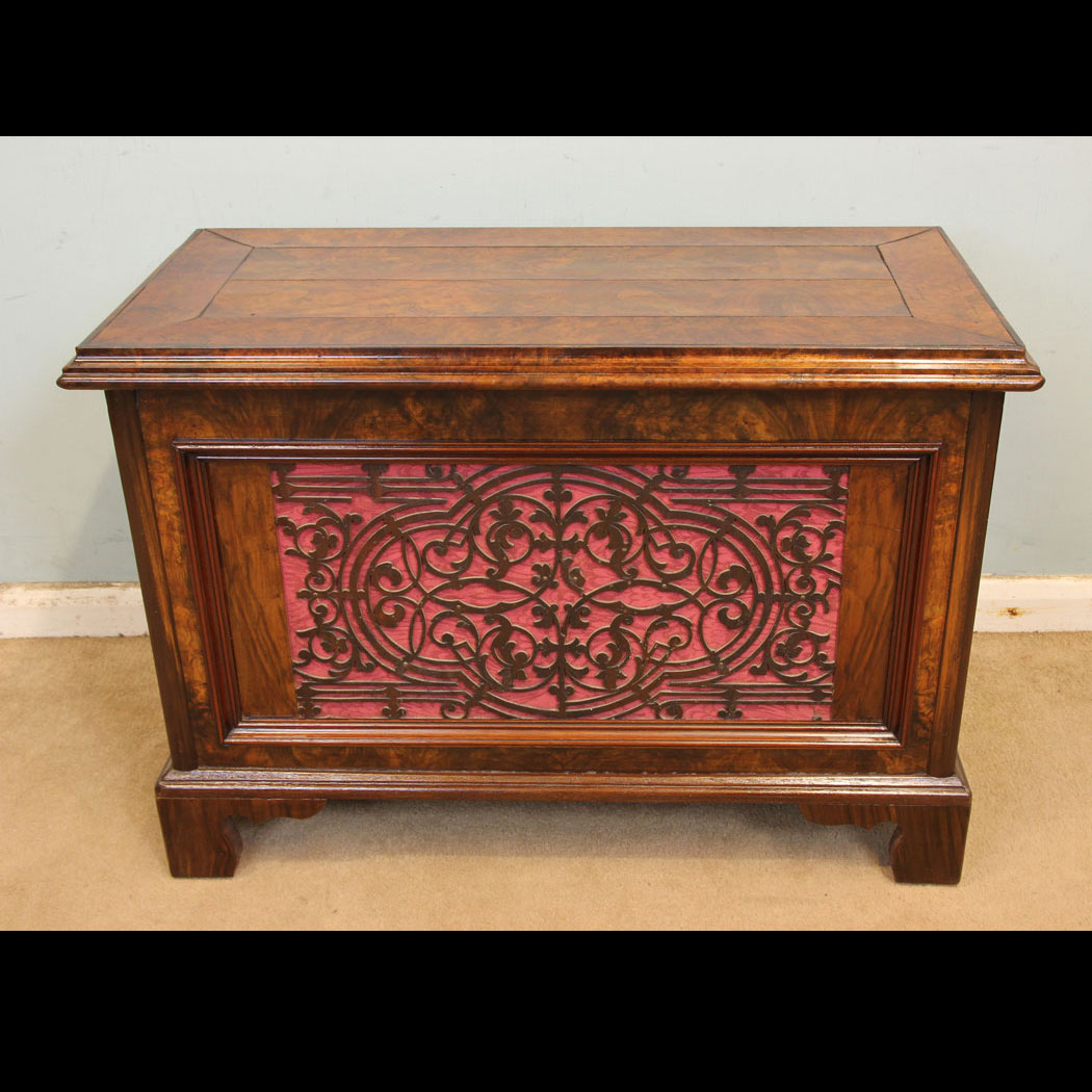 11331r01 Antique Burr Walnut Storage Box, Burr Walnut Storage Chest
