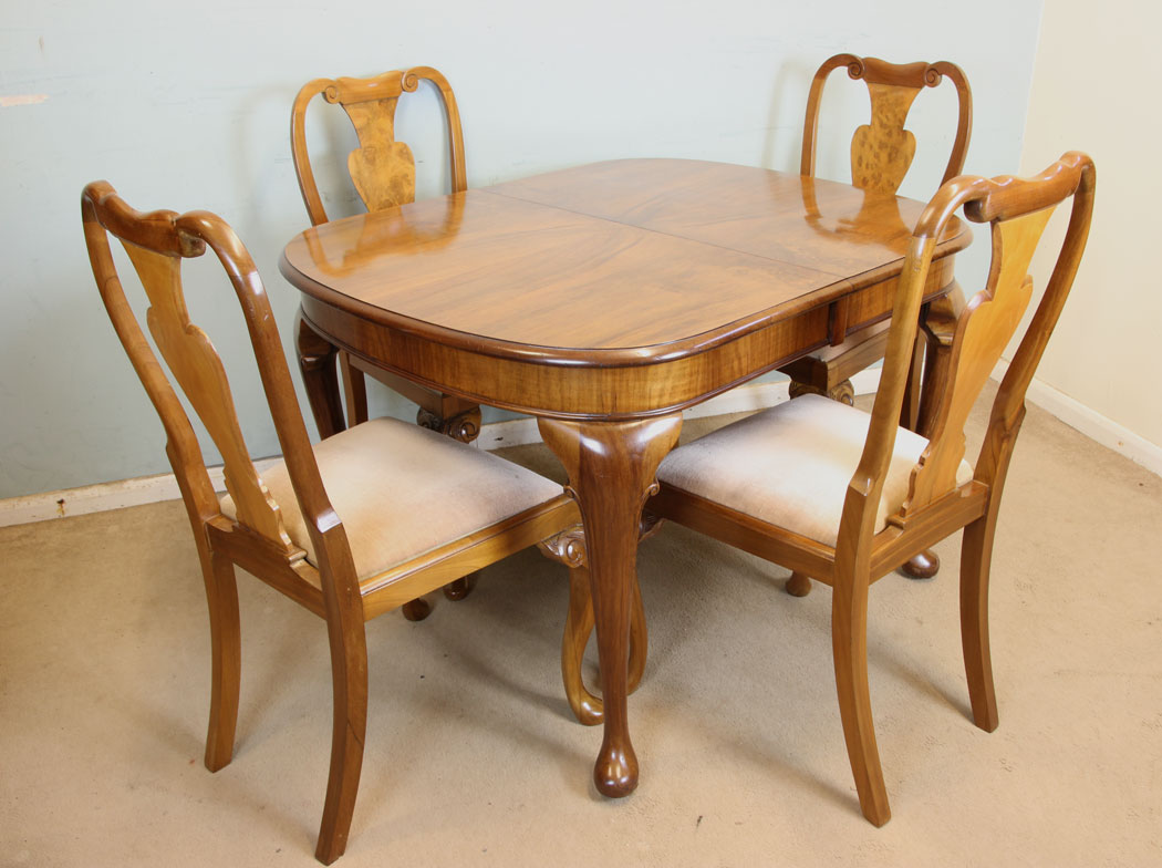 11341r9 Set Four Burr Walnut Antique Queen Anne Style Dining Chairs, Set Four Walnut Antique Queen Anne Style Dining Chairs