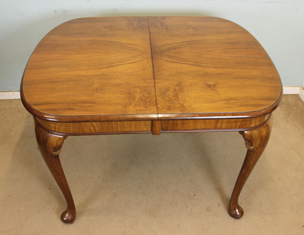 11340r3 Antique Figured Walnut Extending Dining Table, Antique Figured Walnut Queen Anne Style Extending Dining Table.