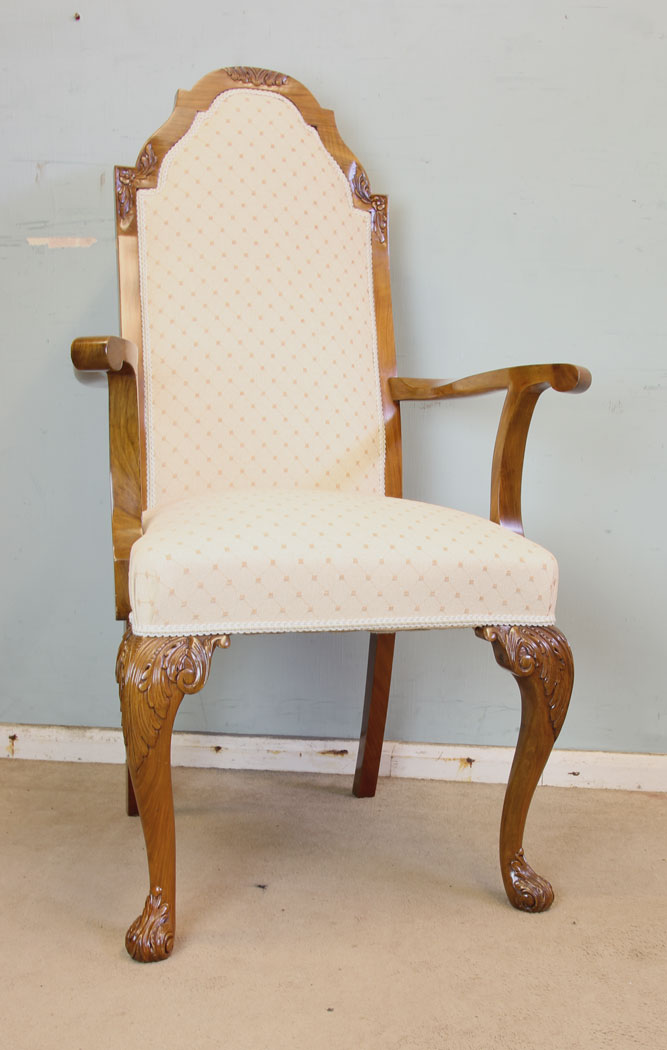 11348r14 Set Eight Walnut Queen Anne Style Dining Chairs, Antique Set of Eight Queen Anne Style Walnut Dining Chairs