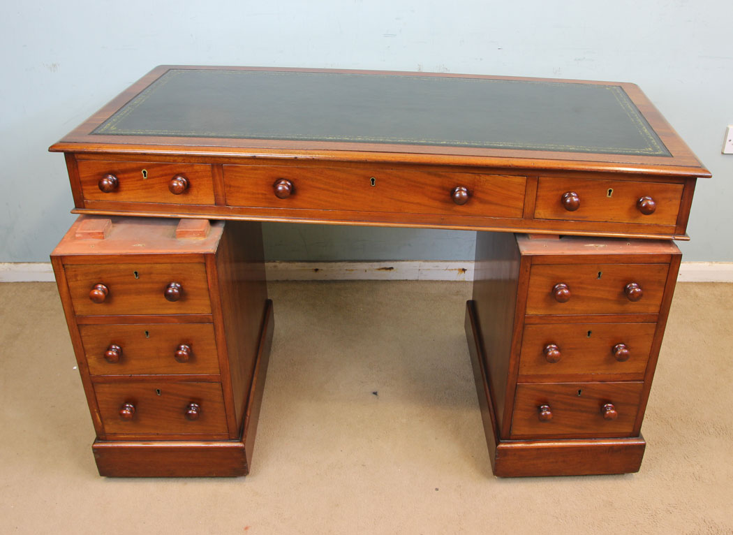 11355r14 Antique Victorian Mahogany Writing Desk, Antique Victorian Mahogany Pedestal Leather Top Kneehole Writing Desk