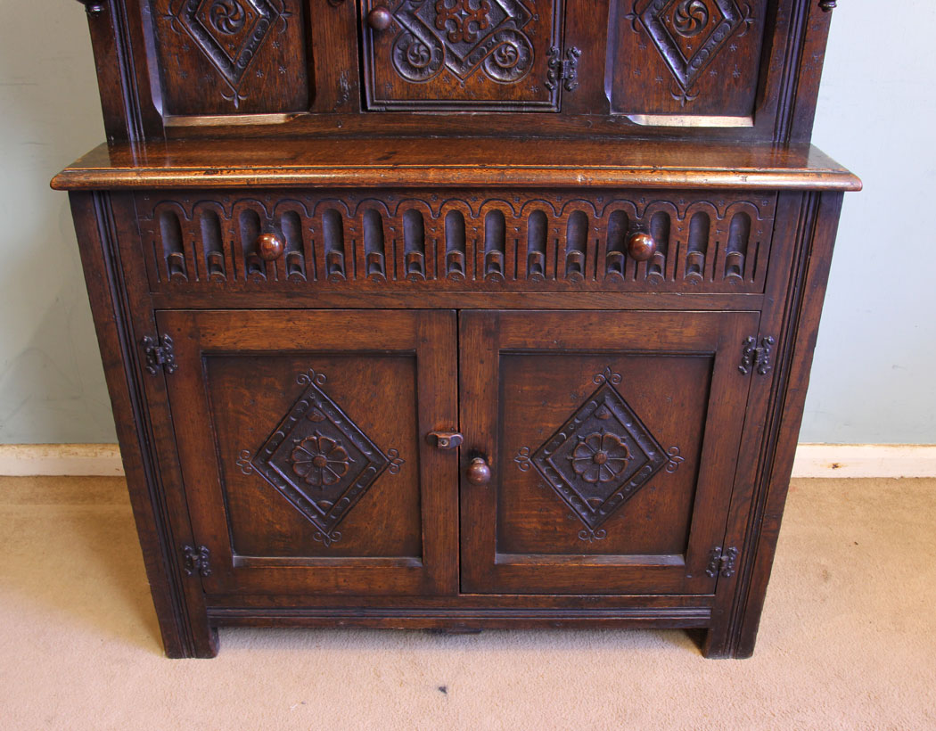 11356r5 Antique Oak Court Cupboard, Sideboard, Antique Carved Oak Sideboard Court Cupboard