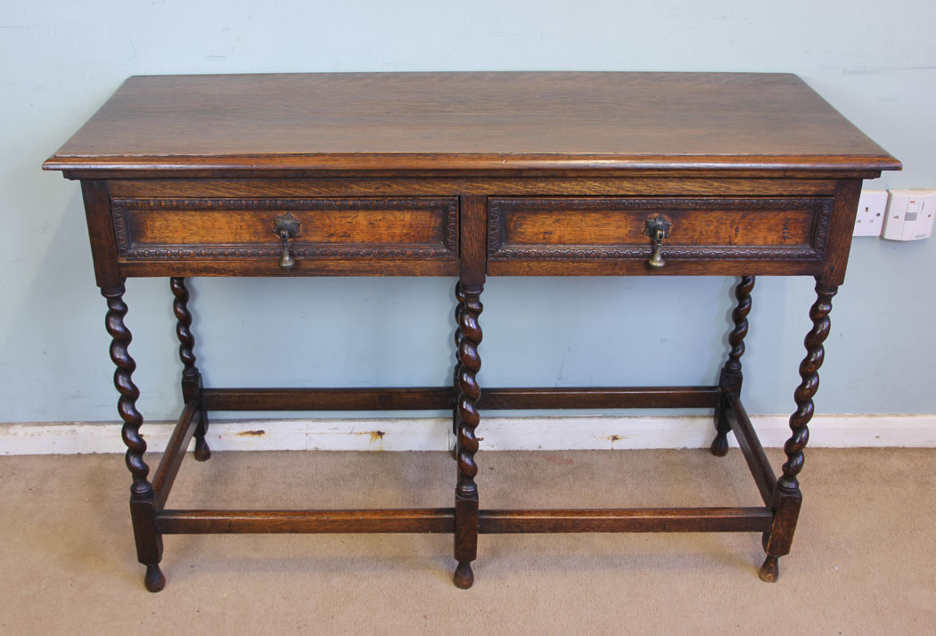 11376r3 Antique Barley Twist Oak Side Table, Antique Oak Barley Twist Two Drawer Side Table. This oak side table has a solid oak top with moulded edge under having two drawers