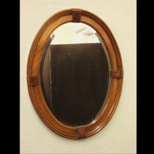 Antique Mahogany Oval Overmantle Wall Mirror. This lovely quality mahogany framed oval mirror has a raised moulded edge