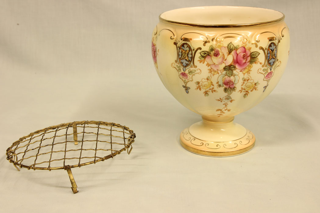 11398r7 Antique Crown Devon Fieldings Jardiniere Rose Bowl, Antique Crown Devon Fieldings Jardiniere Rose Bowl