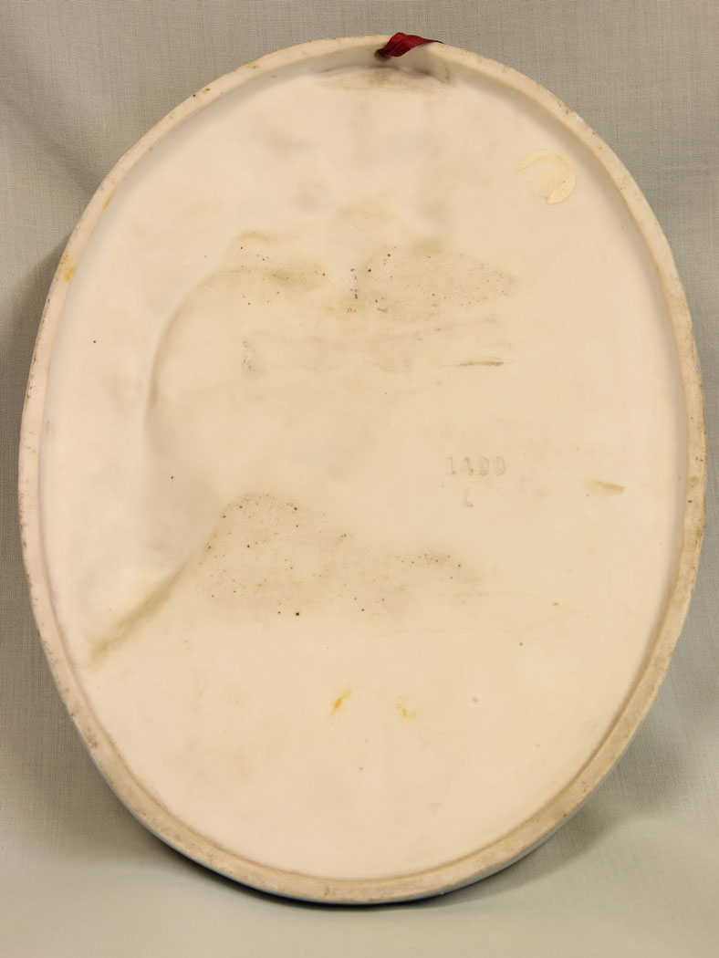 11400r6 Antique Oval Bisque Figurine Wall Plaque, Antique Oval Bisque Figurine Wall Plaque