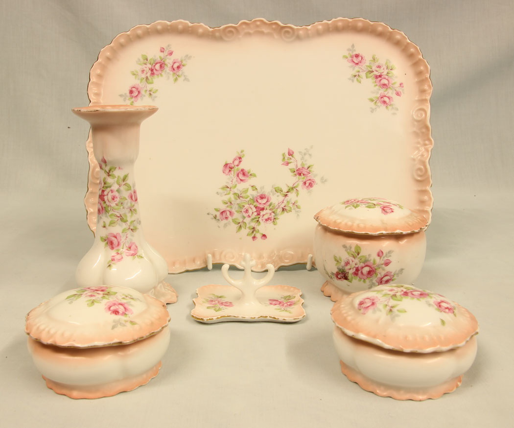 11423r2 Decorated China Dressing Table Set., Decorated China Dressing Table Set