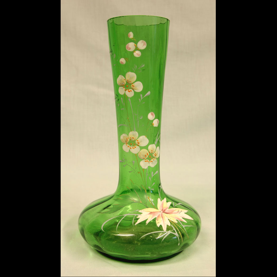 11444r01 Antique Decorated Green Glass Shaped Vase, Antique Decorated Green Glass Shaped Vase