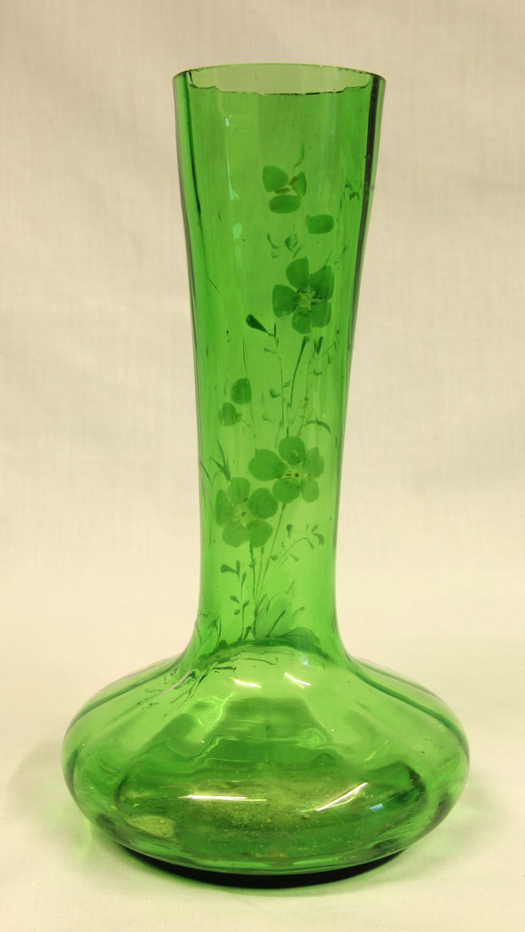 11444r3 Antique Decorated Green Glass Shaped Vase, Antique Decorated Green Glass Shaped Vase