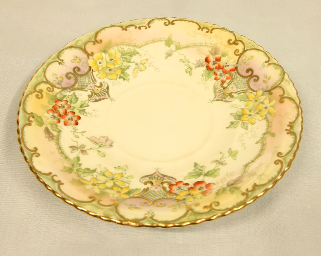 11455r9 Antique 32 Piece China Tea Set. Antique 32 Piece China Tea Set