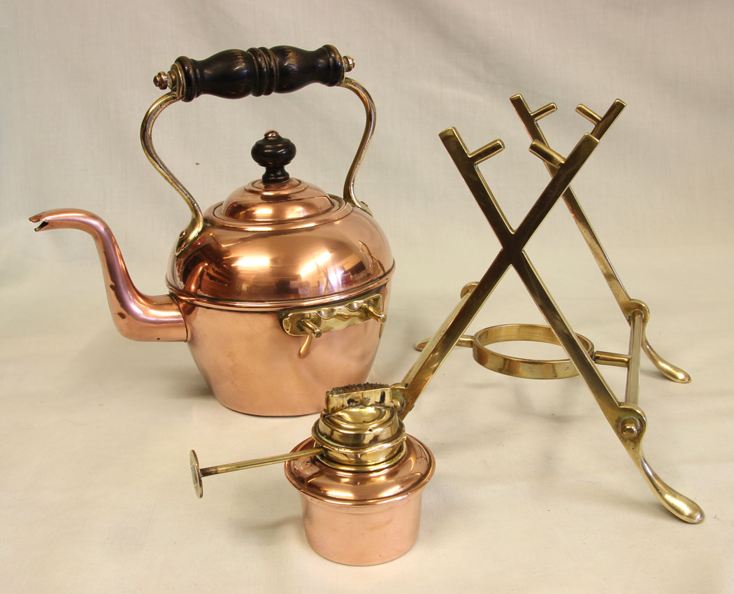 11469r8 Antique Copper & Brass Kettle on Stand,