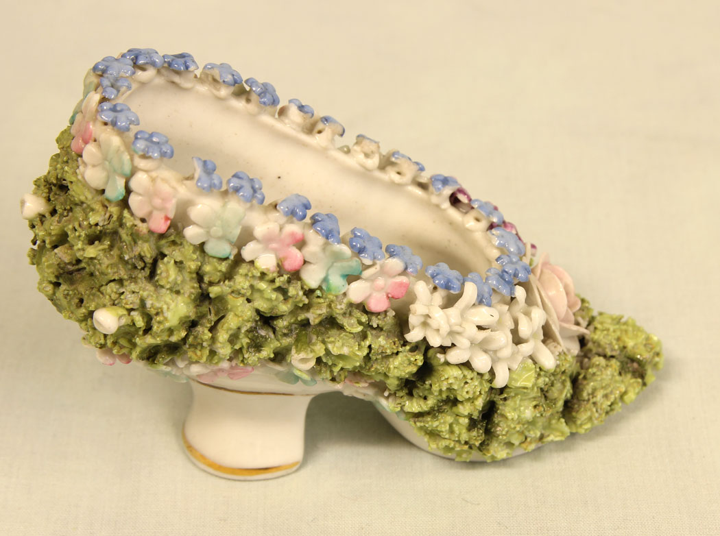 11481r2 Antique Porcelain Pair of Shoes, Antique Porcelain Pair of Shoes