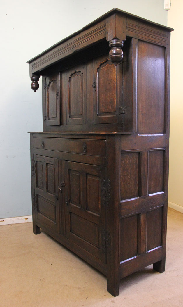 11511r2 Antique Oak Court Cupboard Sideboard Dresser,