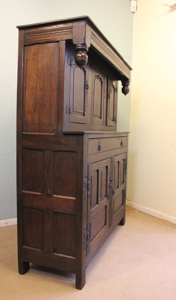 11511r5 Antique Oak Court Cupboard Sideboard Dresser,