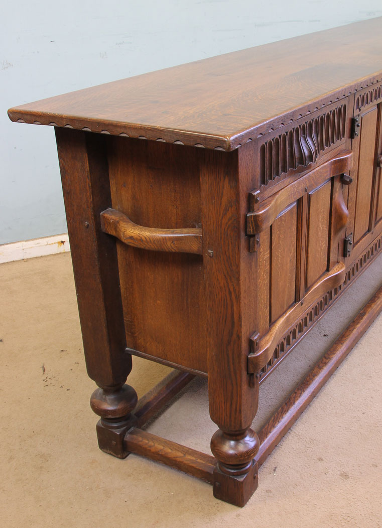 11531r10 Antique Oak Sideboard Dresser Base,