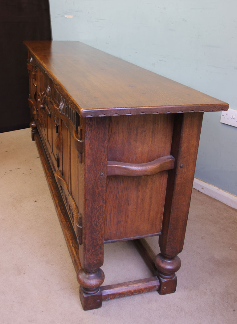 11531r11 Antique Oak Sideboard Dresser Base,