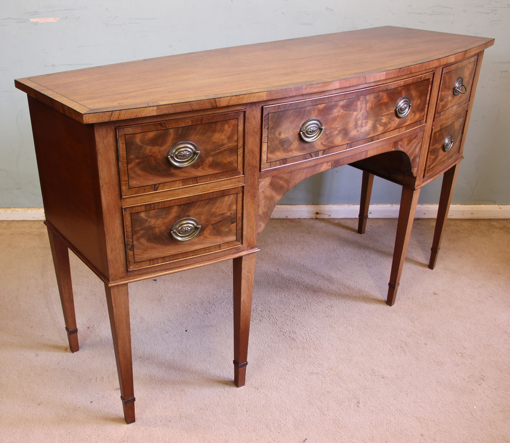 11545r2 Antique Georgian Style Mahogany Shaped Front Sideboard,