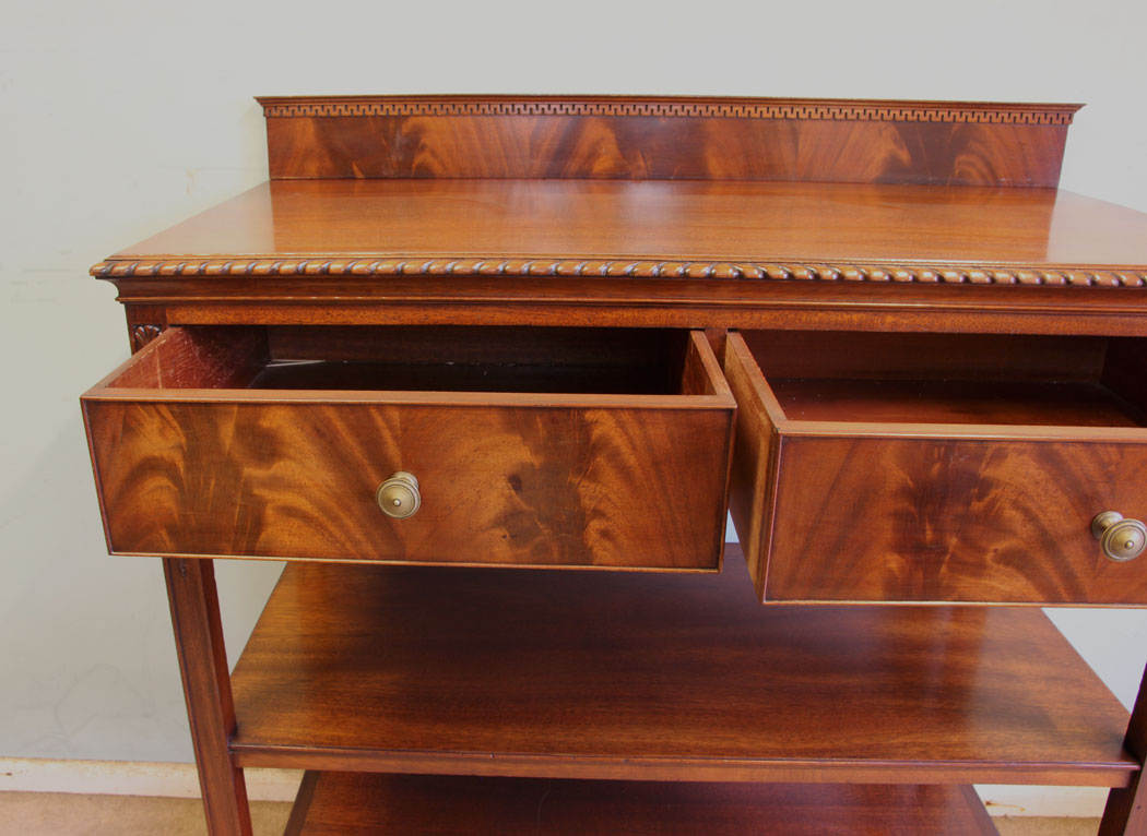 11559r11 Antique Mahogany Buffet Server,