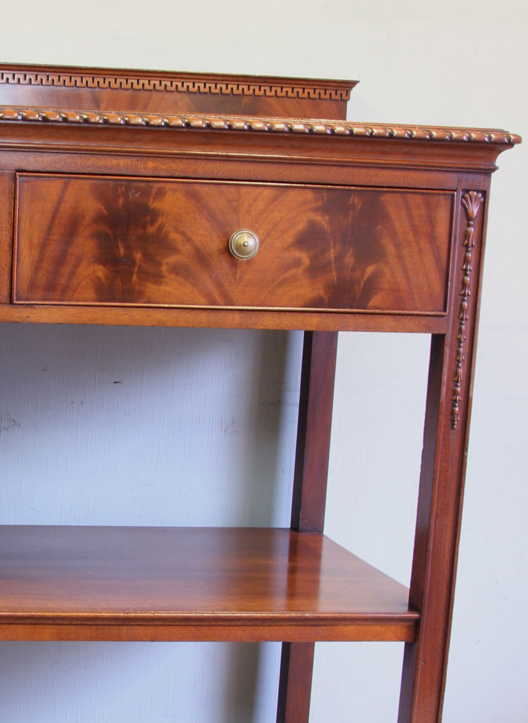 11559r5 Antique Mahogany Buffet Server,
