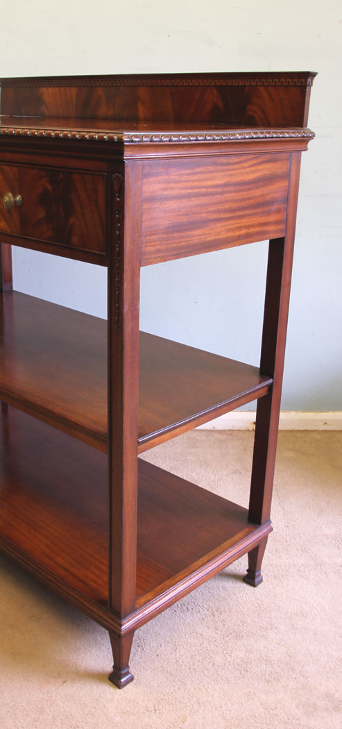 11559r9 Antique Mahogany Buffet Server,