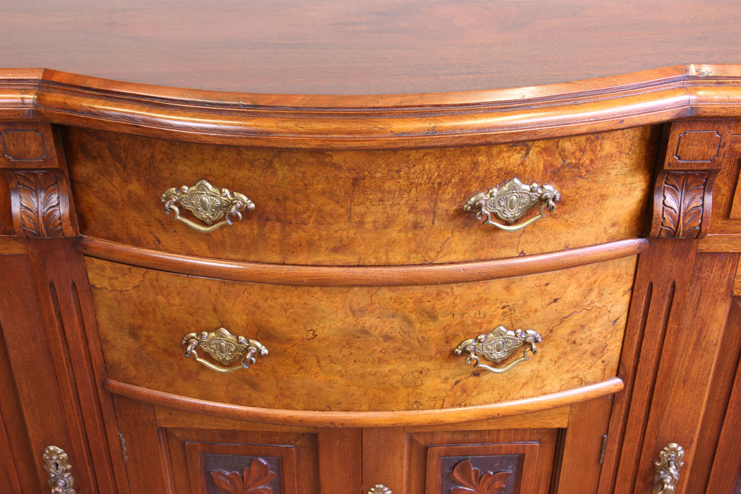 11578r5 Antique Walnut Sideboard Server,
