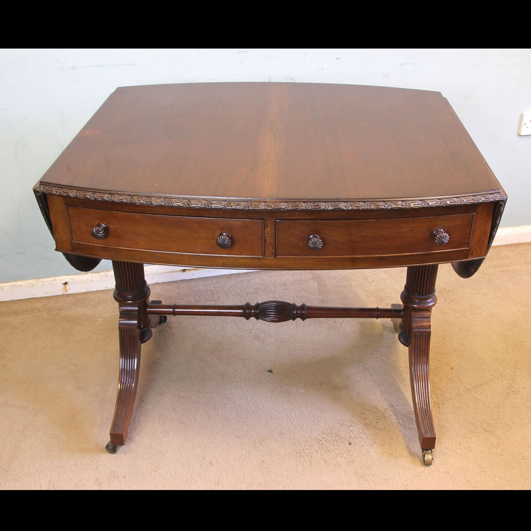 11583r01 Antique Mahogany Sofa Centre Table, Quality Mahogany Sofa Table / Centre Table