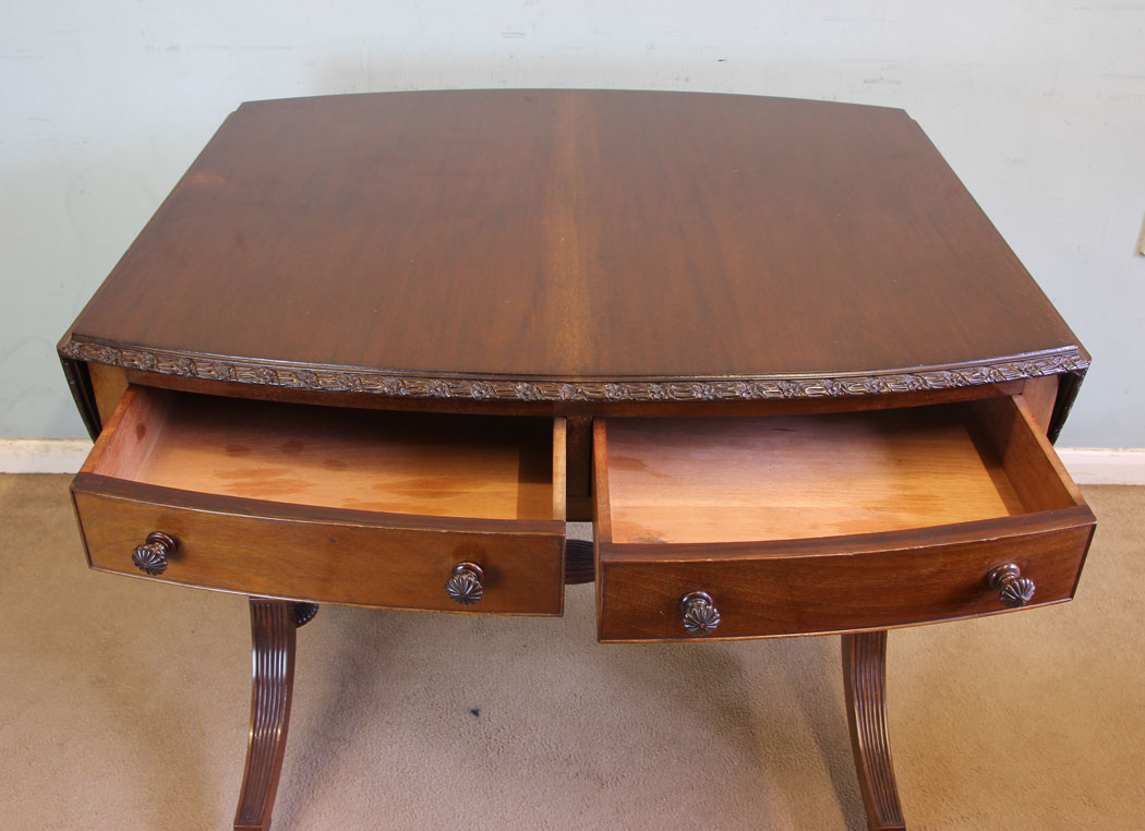 11583r8 Antique Mahogany Sofa Centre Table,