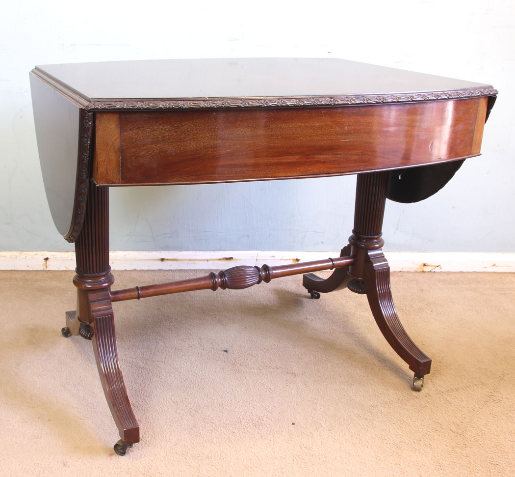 11583r9 Antique Mahogany Sofa Centre Table,