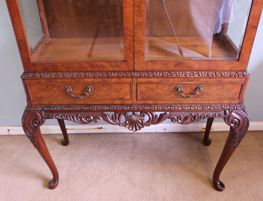 11586r3 Burr Walnut Glass Display Cabinet,