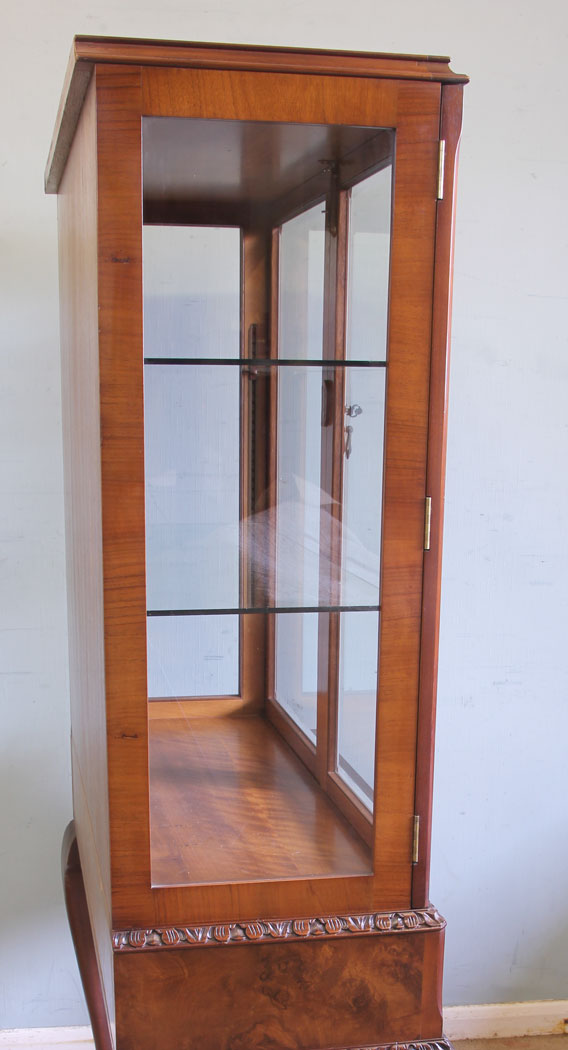 11586r7 Burr Walnut Glass Display Cabinet,