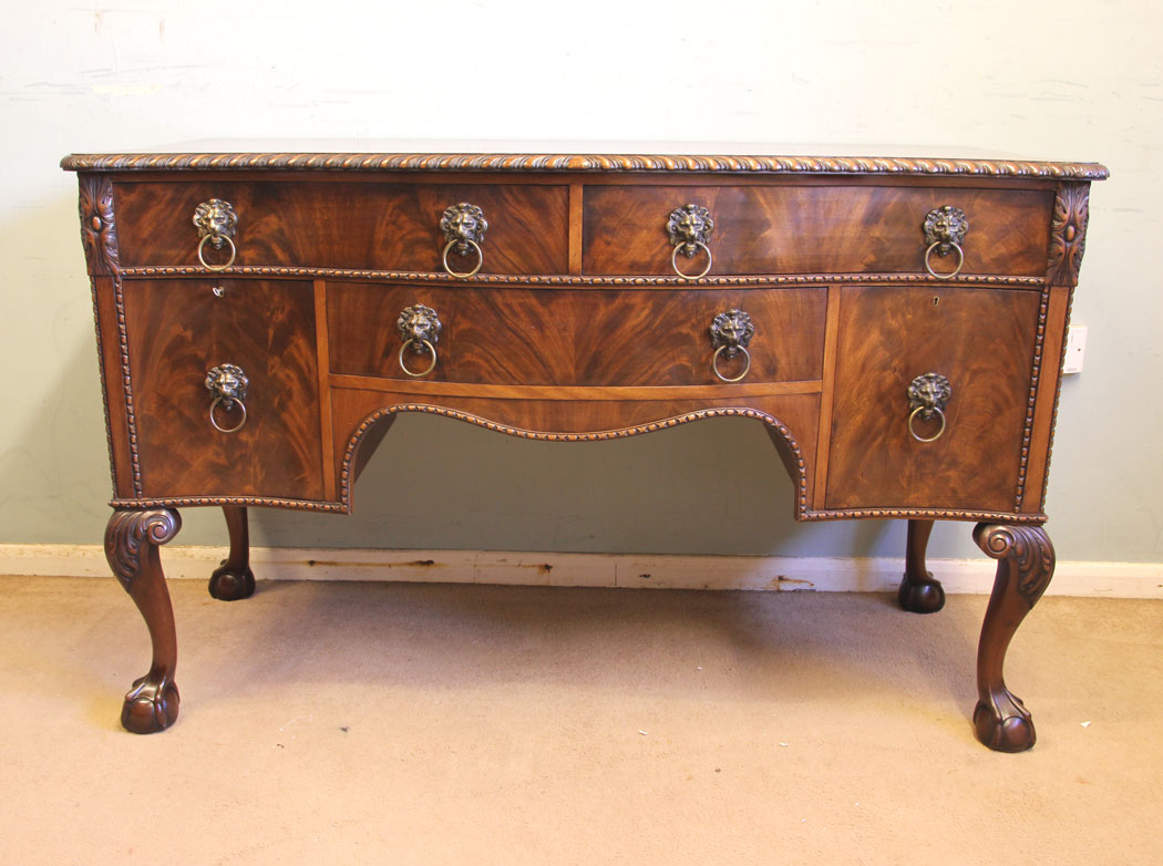 11616r1 Antique Quality Mahogany Sideboard,