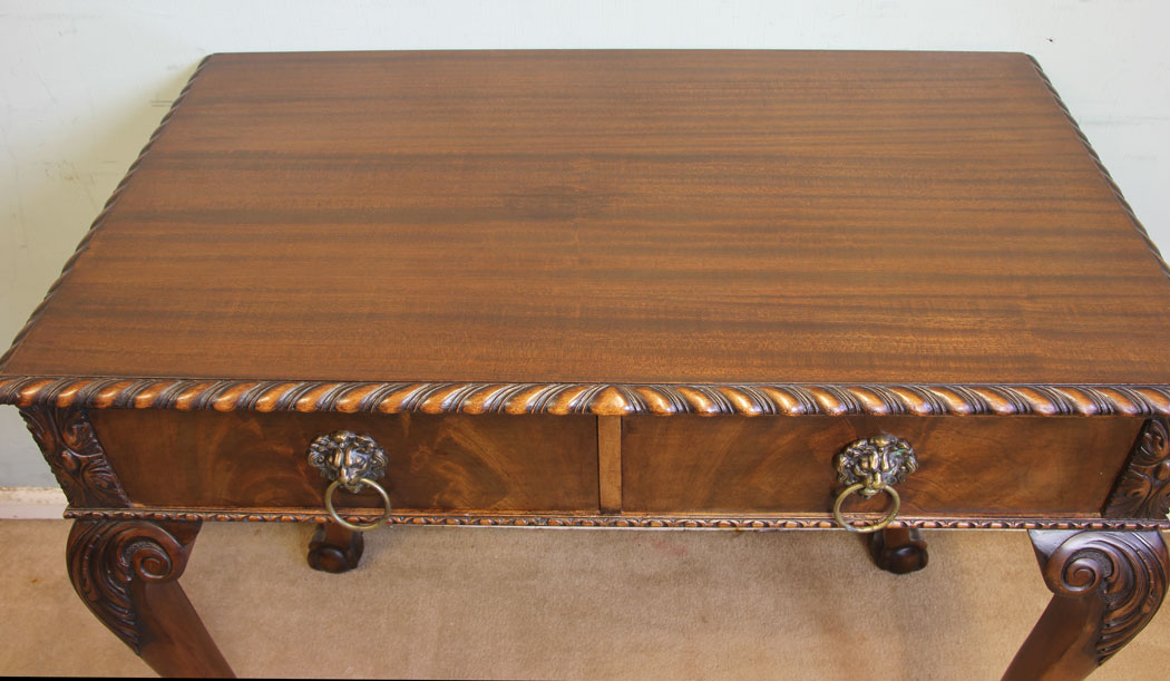11617r11 Antique Mahogany Side Table,
