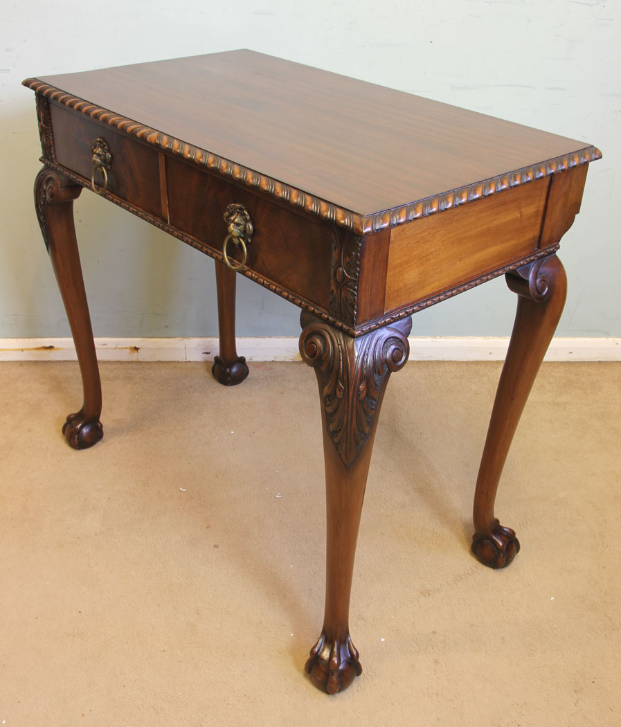 11617r8 Antique Mahogany Side Table,