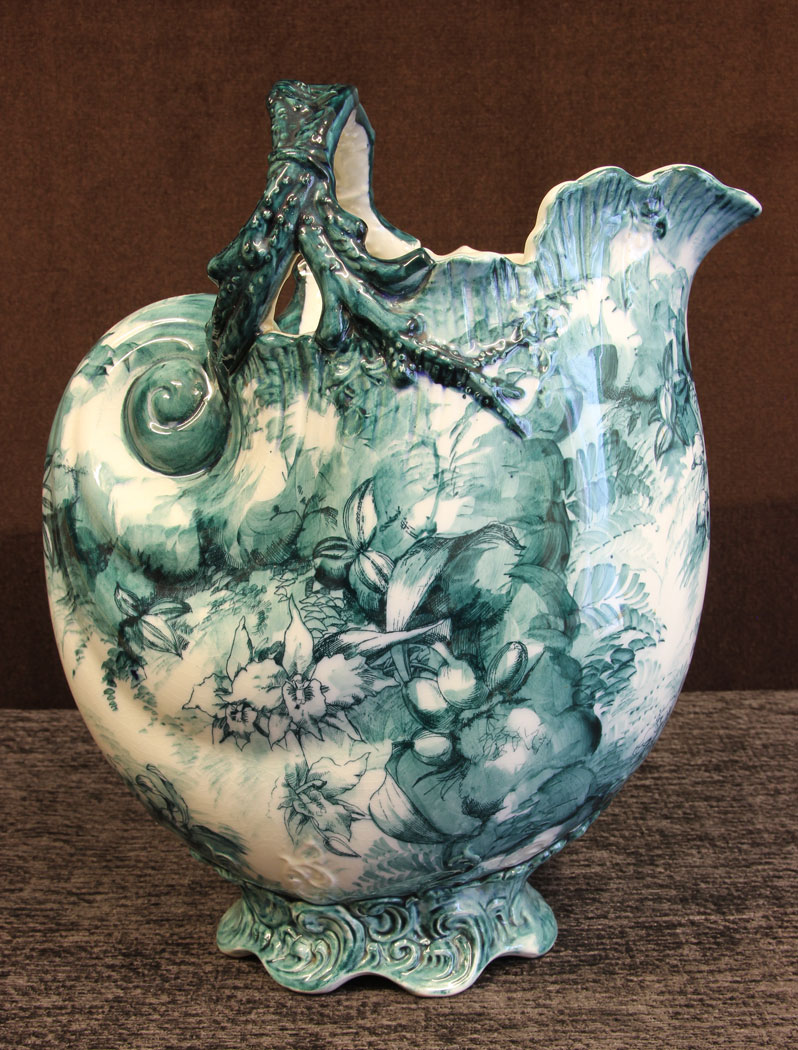 11623r3 Antique Victorian Water Jug,