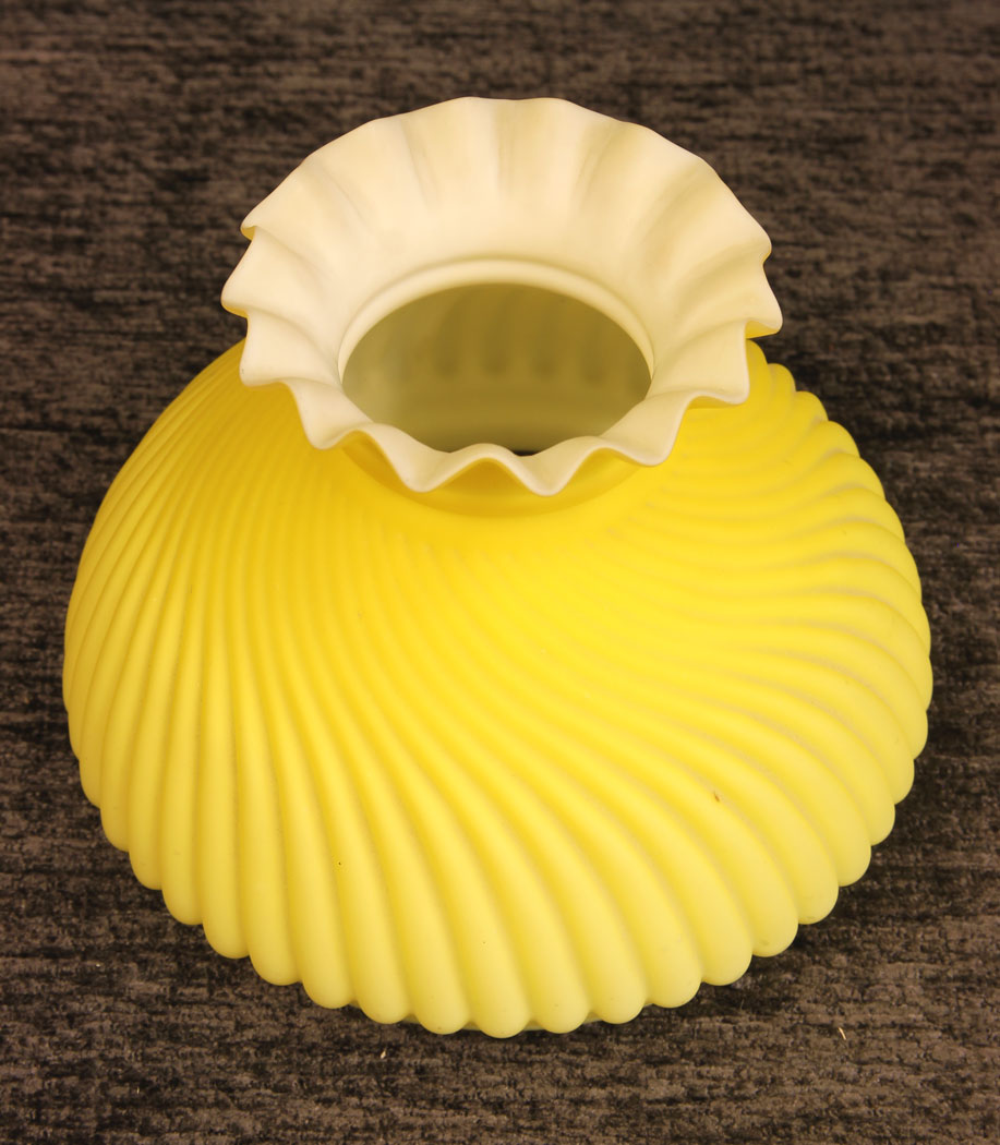 11624r5 Antique Victorian Satin Glass Peg lamp,