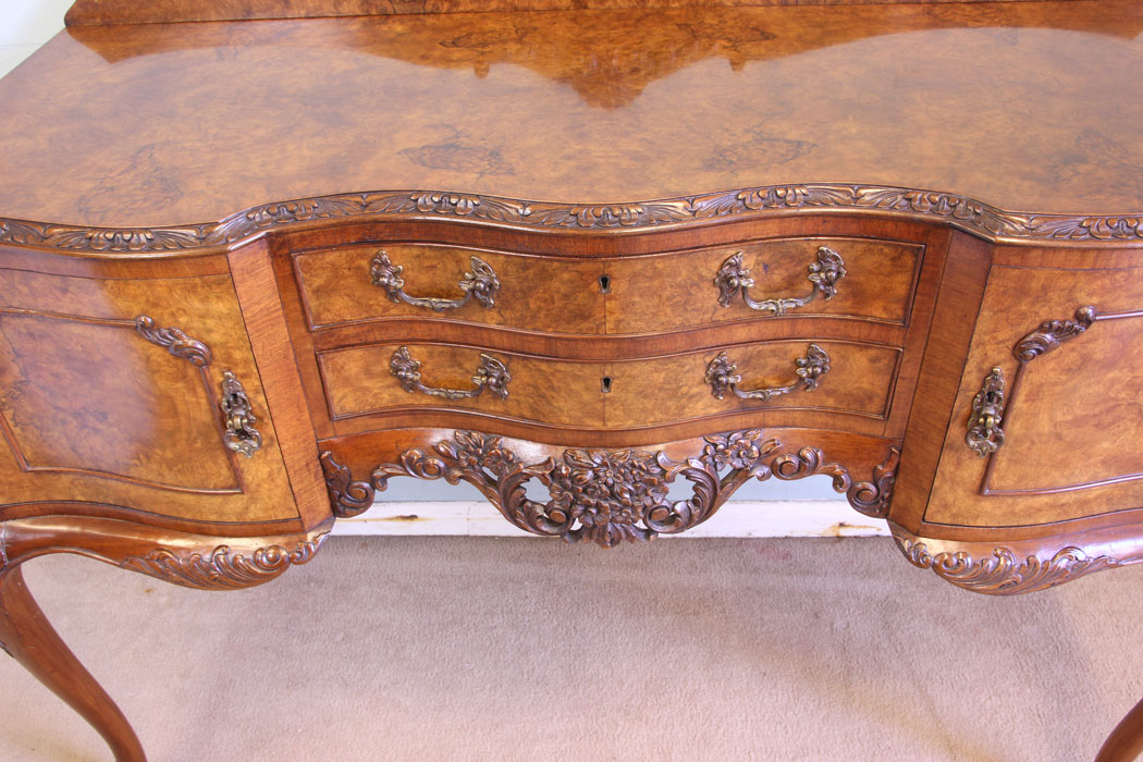 11625r14 Antique Burr Walnut Side Table Sideboard,