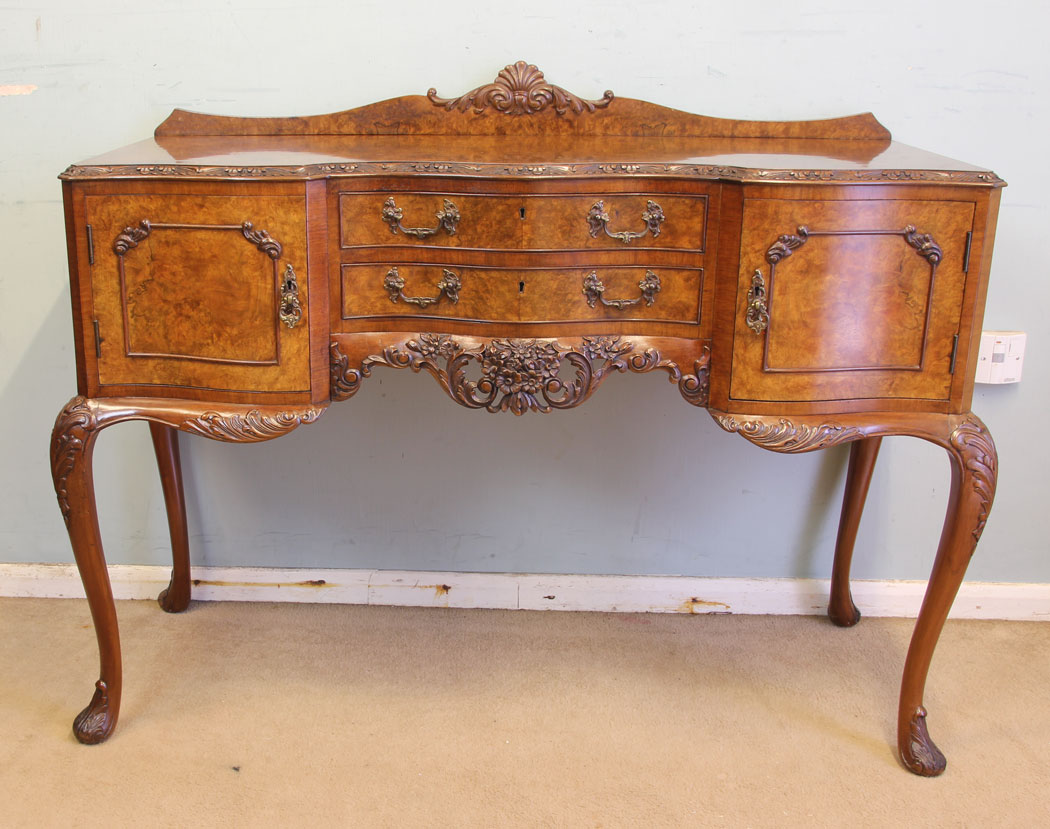 11625r2 Antique Burr Walnut Side Table Sideboard,