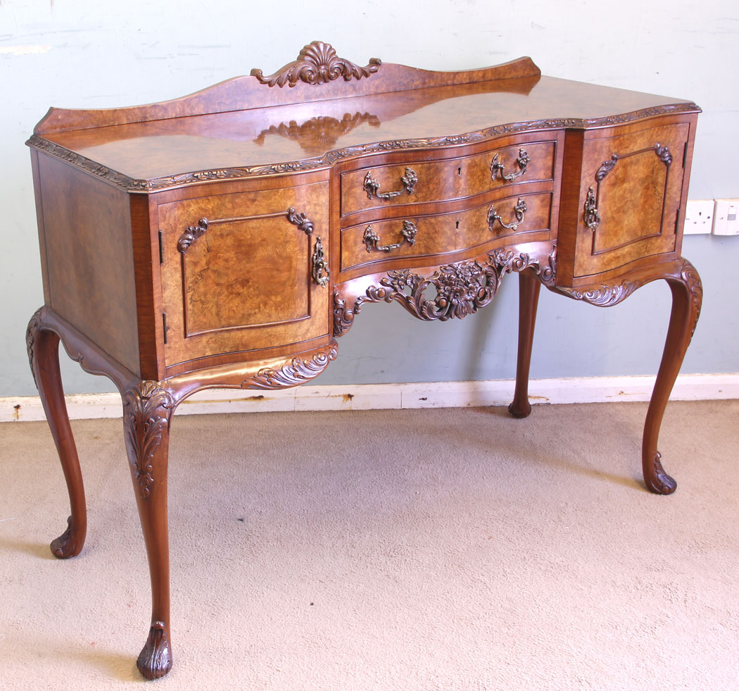 11625r3 Antique Burr Walnut Side Table Sideboard,