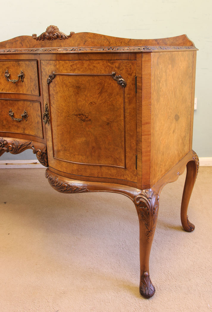 11626r13 Antique Burr Walnut Sideboard Server,