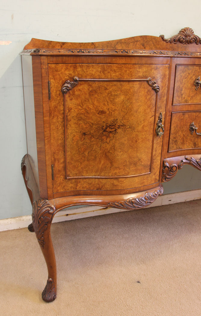 11626r5 Antique Burr Walnut Sideboard Server,