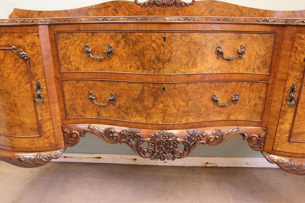 11626r7 Antique Burr Walnut Sideboard Server,