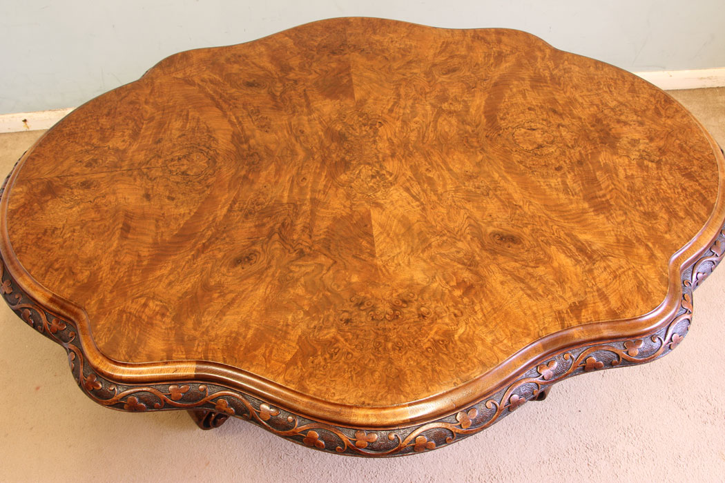11627r3 Antique Victorian Burr Walnut Coffee Table,