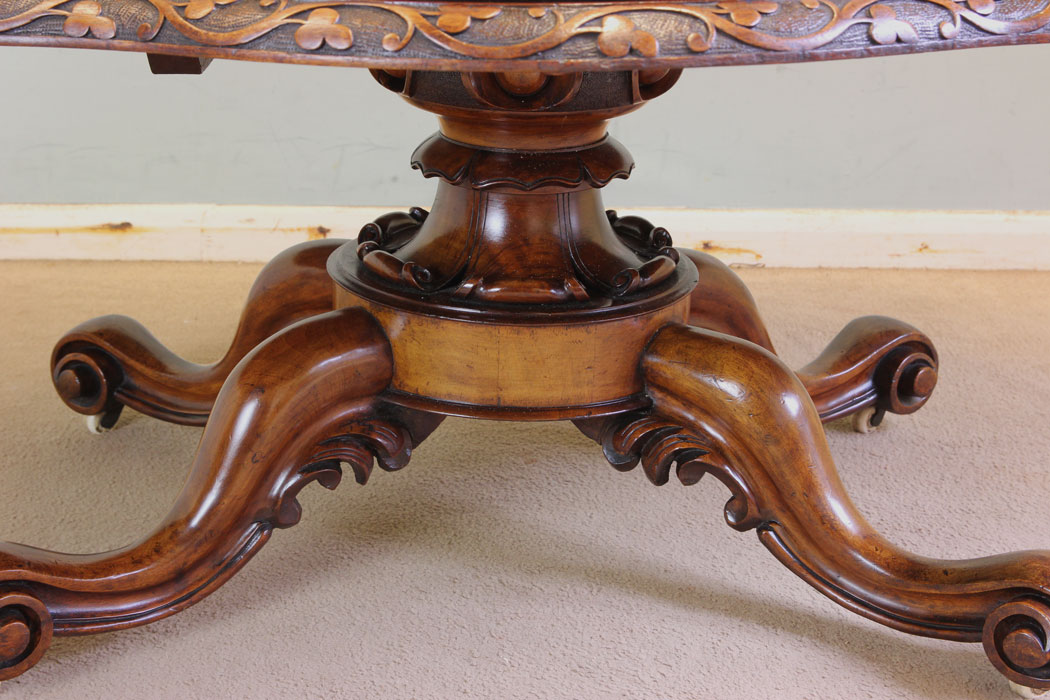 11627r8 Antique Victorian Burr Walnut Coffee Table,