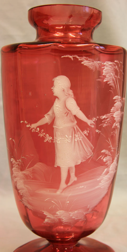 11646r6 Antique Large Mary Gregory Cranberry Vase,