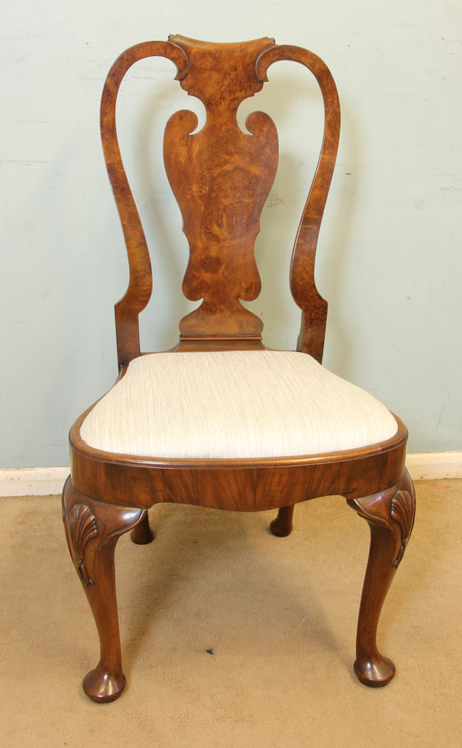 11654r12 Superb Set of Eight Burr Walnut Dining Chairs,